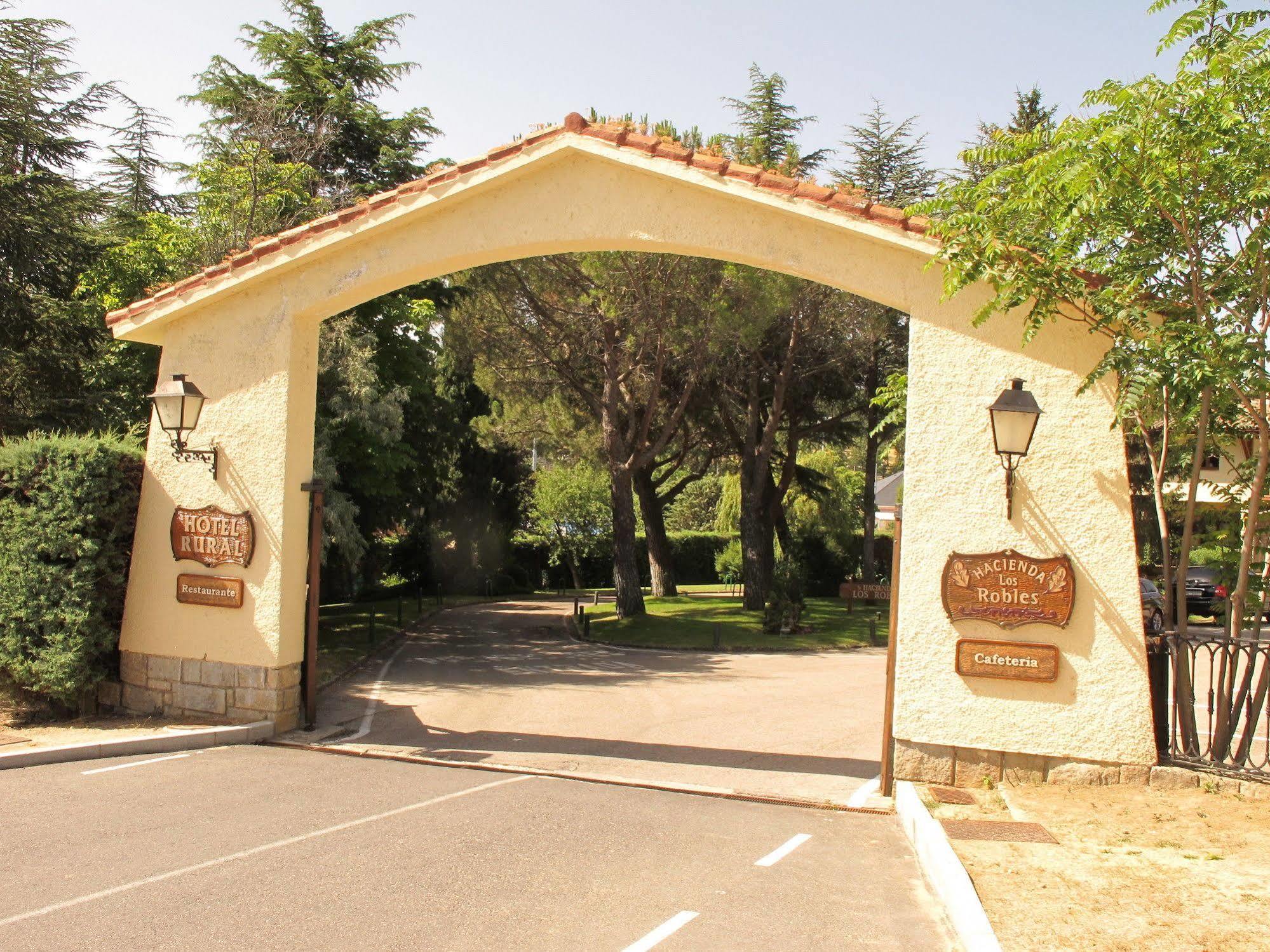 Hotel Rural Spa & Wellness Hacienda Los Robles Navacerrada Exterior photo
